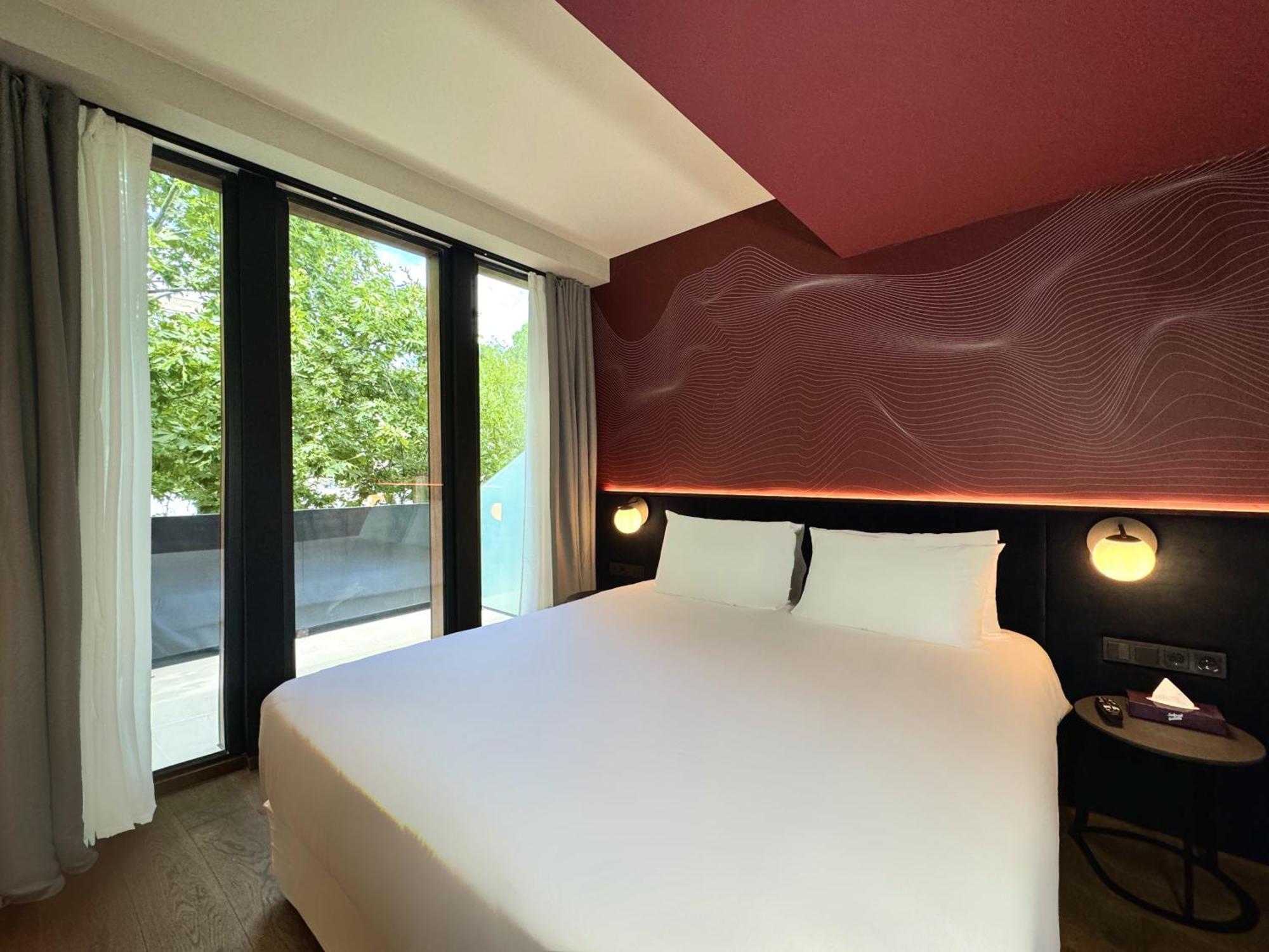 Tbilisi Edition - Design Hotel & Private Spa Luaran gambar