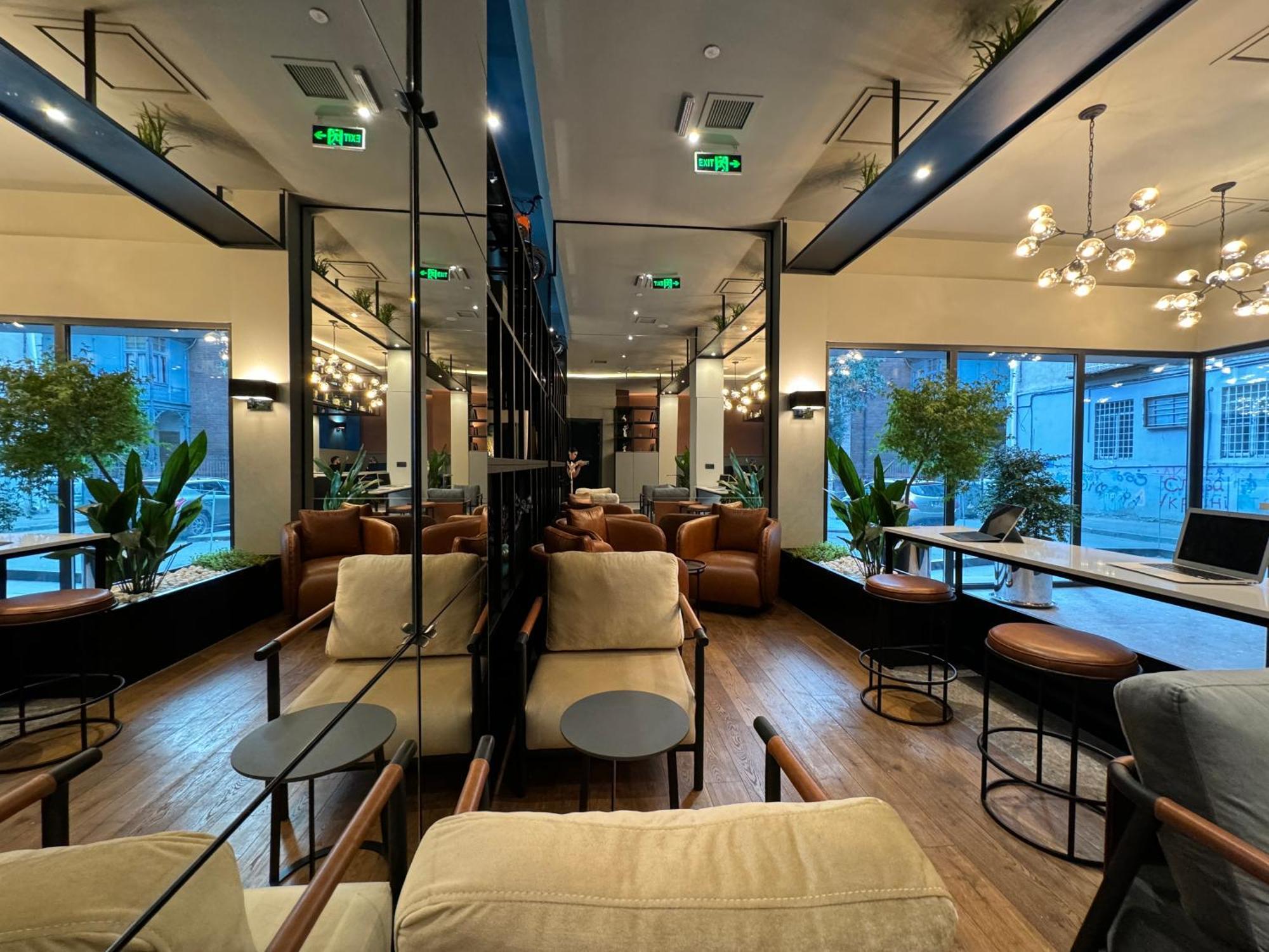 Tbilisi Edition - Design Hotel & Private Spa Luaran gambar